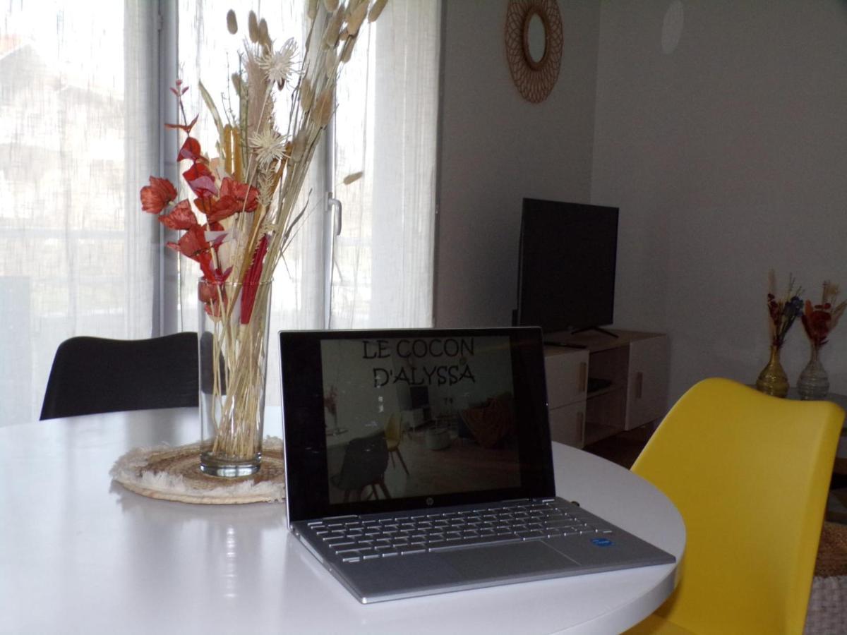 Bienvenue Au Cocon D'Alyssa Apartment Лангон Екстериор снимка